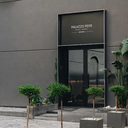 Hotel Palazzo Pepe & Jacuzzi Naples